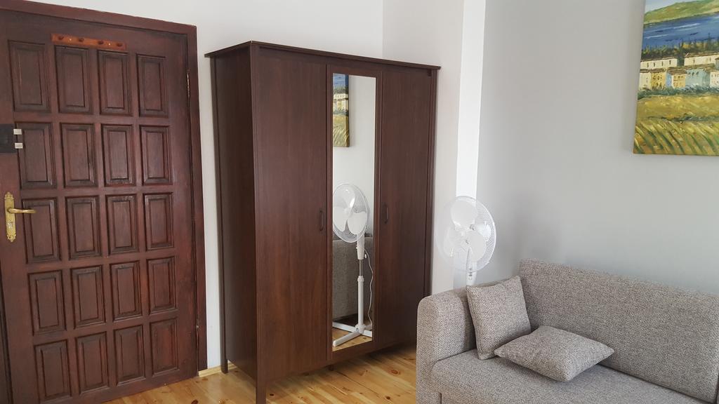 Apt Nr 1 - Cogito.Home- Starowka Z 9 Okien Thorn Exterior foto